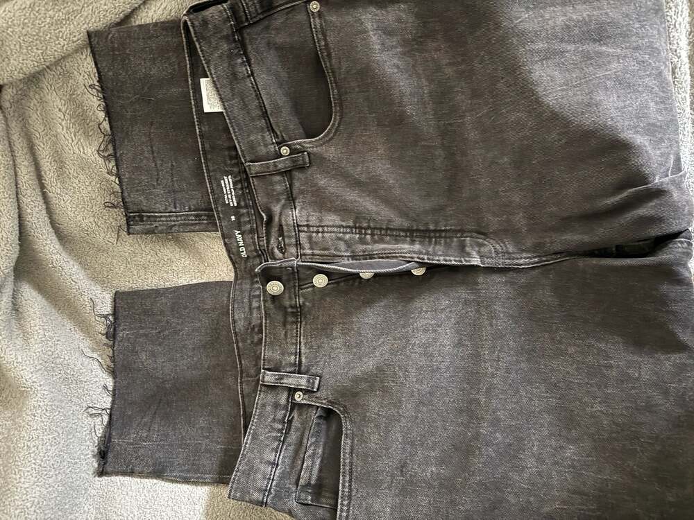 Old Navy Sky-Hi Straight Extra High-Rise Distressed Button Fly